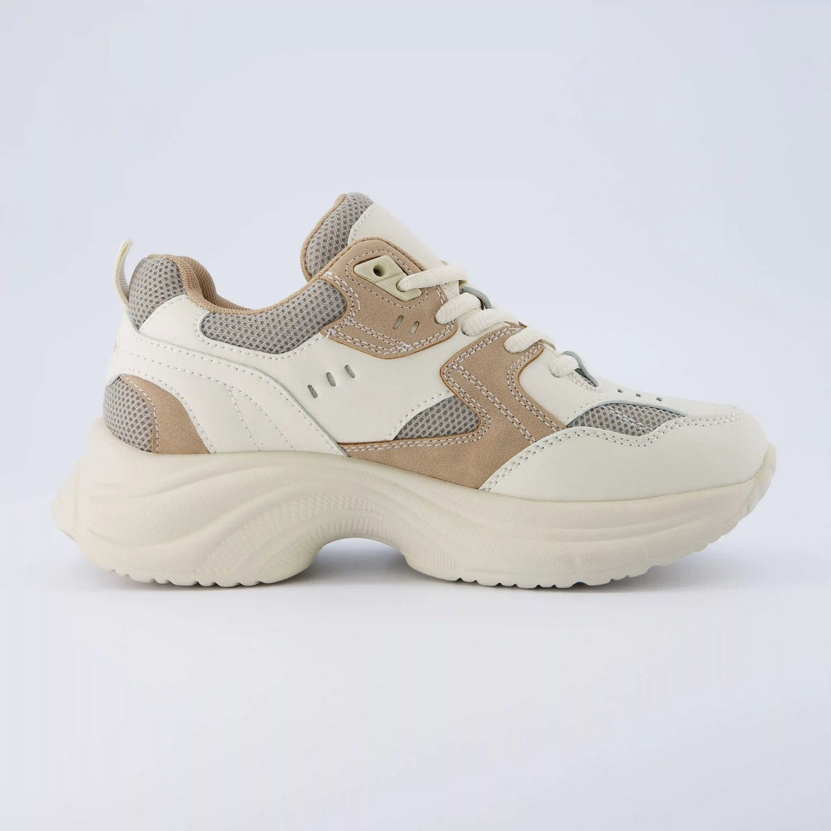 Strike Chunky Sneaker