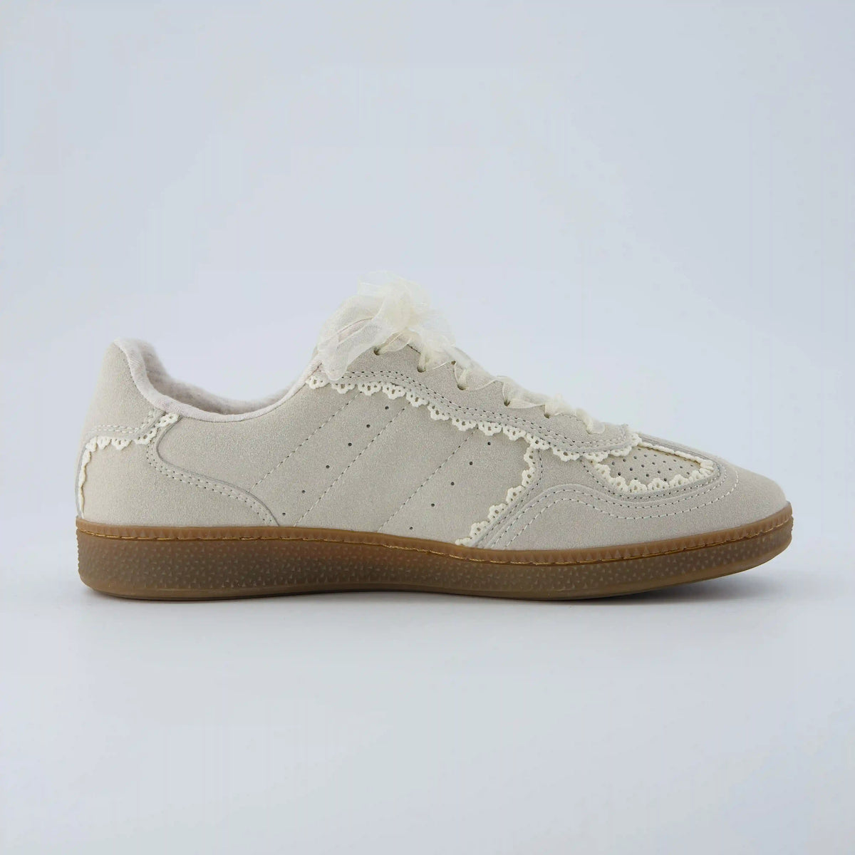 Belinda-K Lace Sneaker